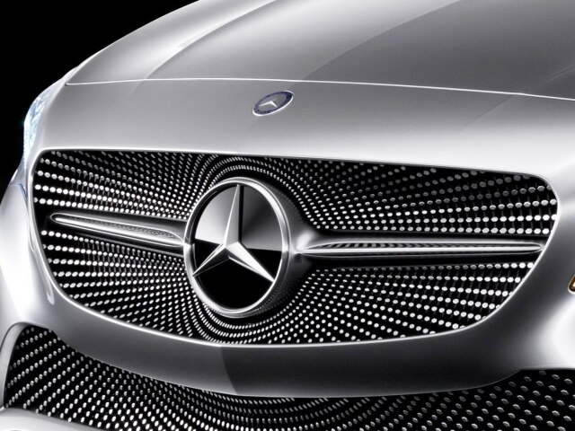 Mercedes-Benz - logo