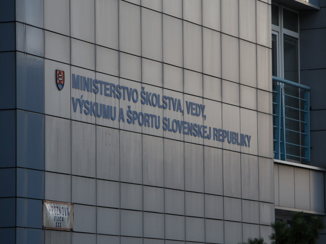 ministerstvo školstva