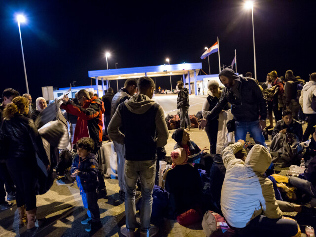 migranti, územie nikoho