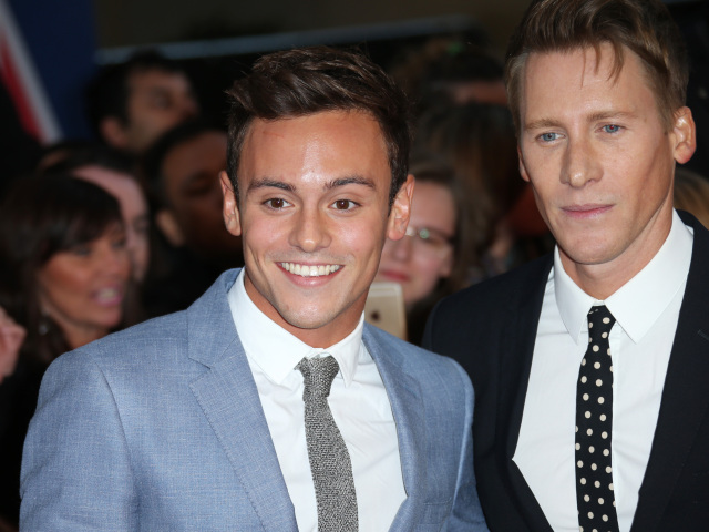 Tom Daley (vľavo) a Dustin Lance Black 
