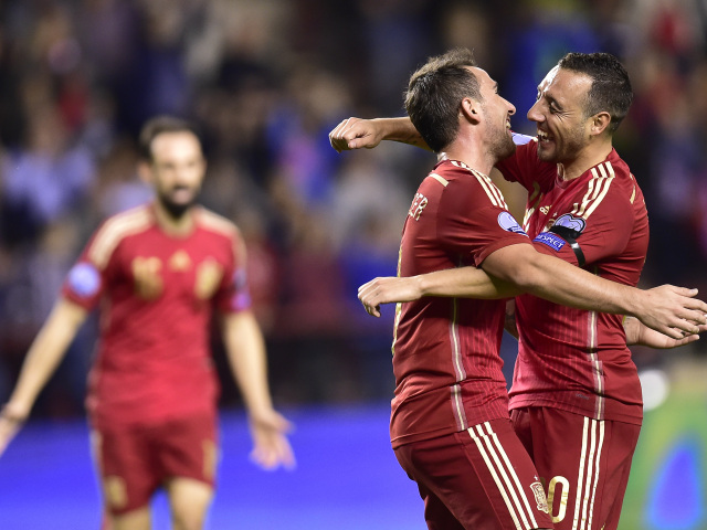 Španielsko, Paco Alcantra, Santi Cazorla