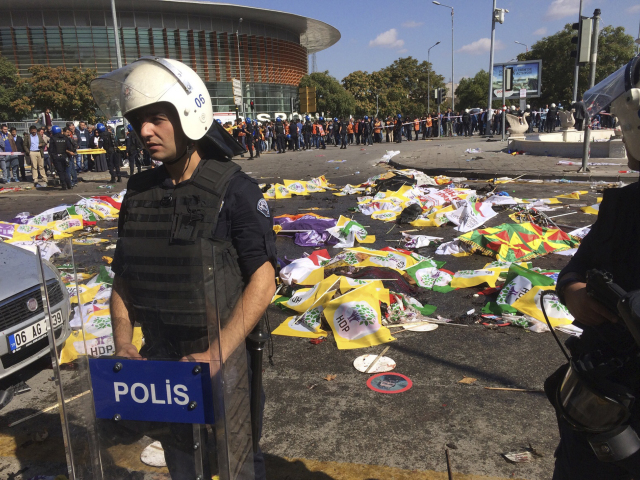 turecko, ankara, výbuchy, mierový pochod, polícia,