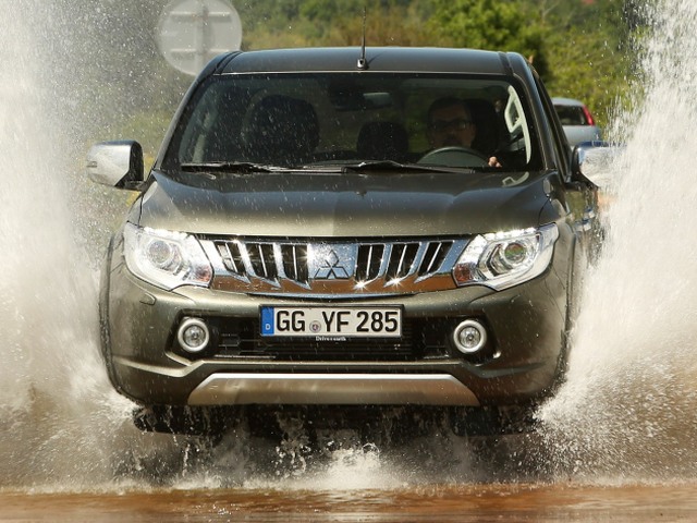 Mitsubishi L200 - 2016