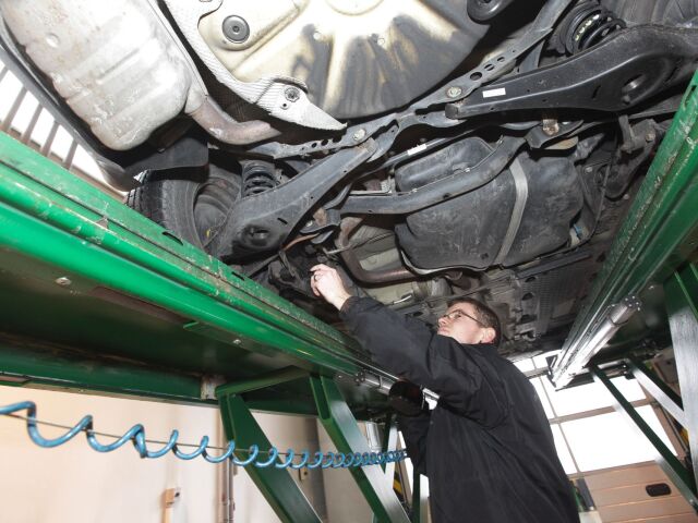 stk, emisna kontrola, servis, slovdekra,