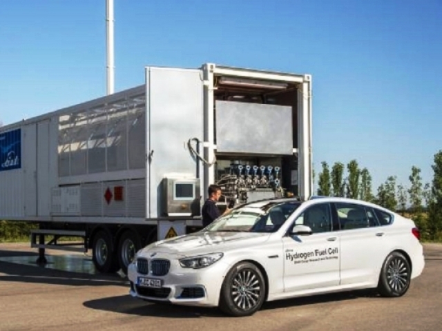 BMW - Fuel Cell
