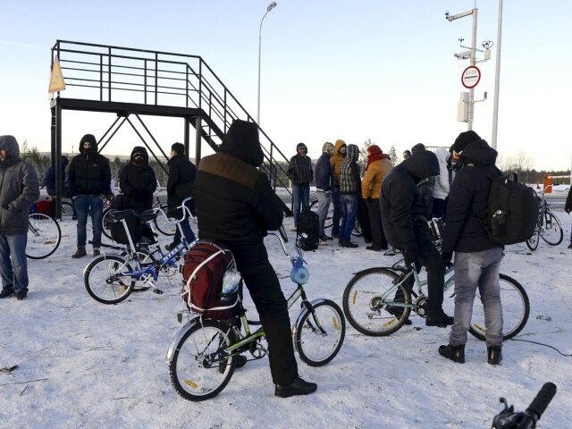 migranti, utečenci,
