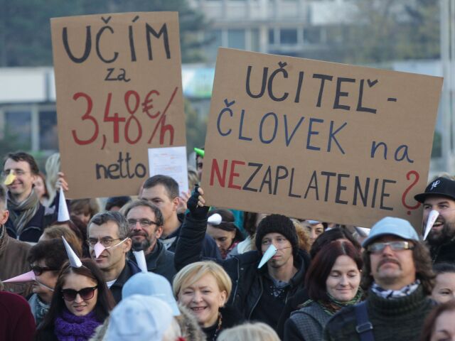 protest ucitelov, zraz dlhych nosov,