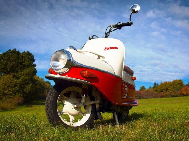 ČZ 506 - elektrický retroskúter