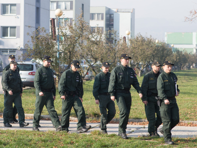 polícia, slovenskí policajti, Slovinsko