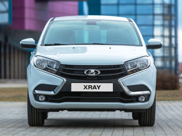 Lada Xray - 2016