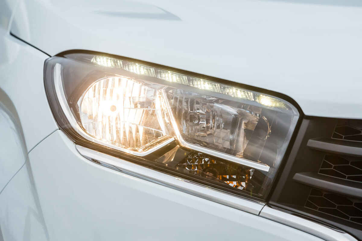 Lada Xray - 2016
