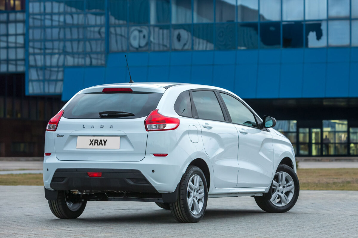 Lada Xray - 2016