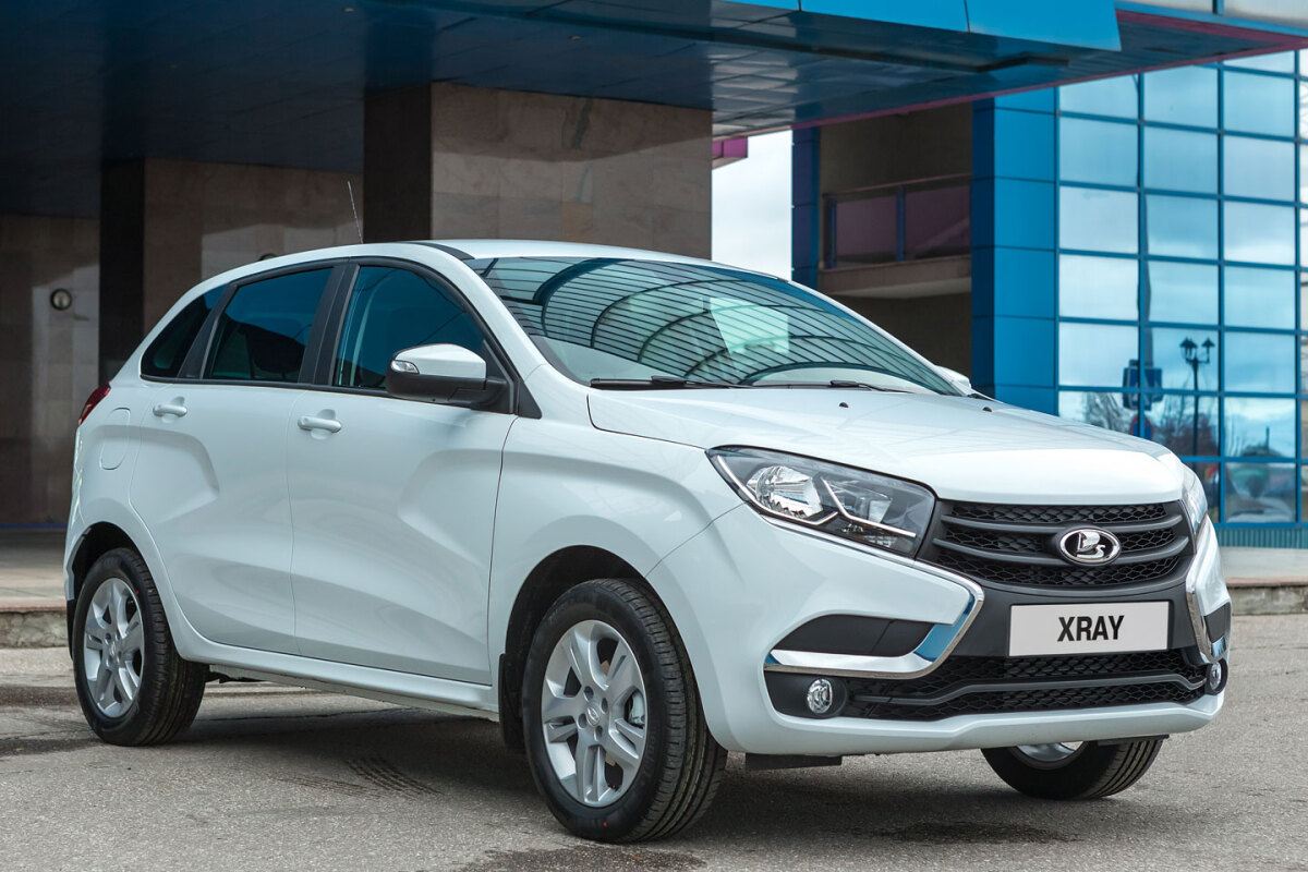 Lada Xray - 2016