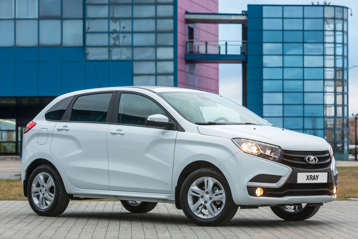 Lada Xray - 2016