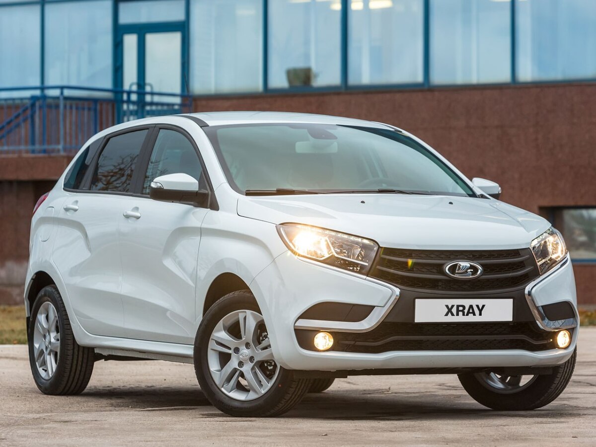 Lada Xray - 2016