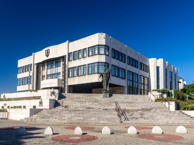 i-parlament-5X
