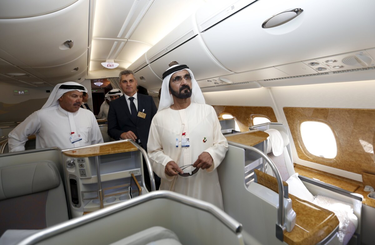 Emirates, Dubaj, lietadlo, Airbus A380-800