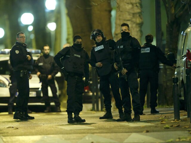 francúzsko, paríž, polícia, komando,