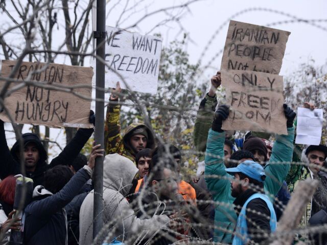 utečenci, migranti, migračná kríza,