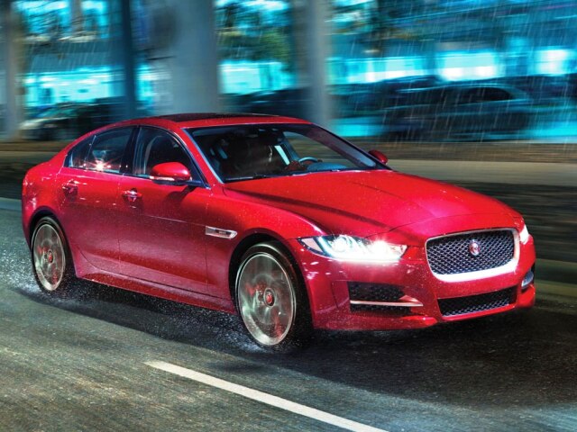 Jaguar XE AWD - 2016