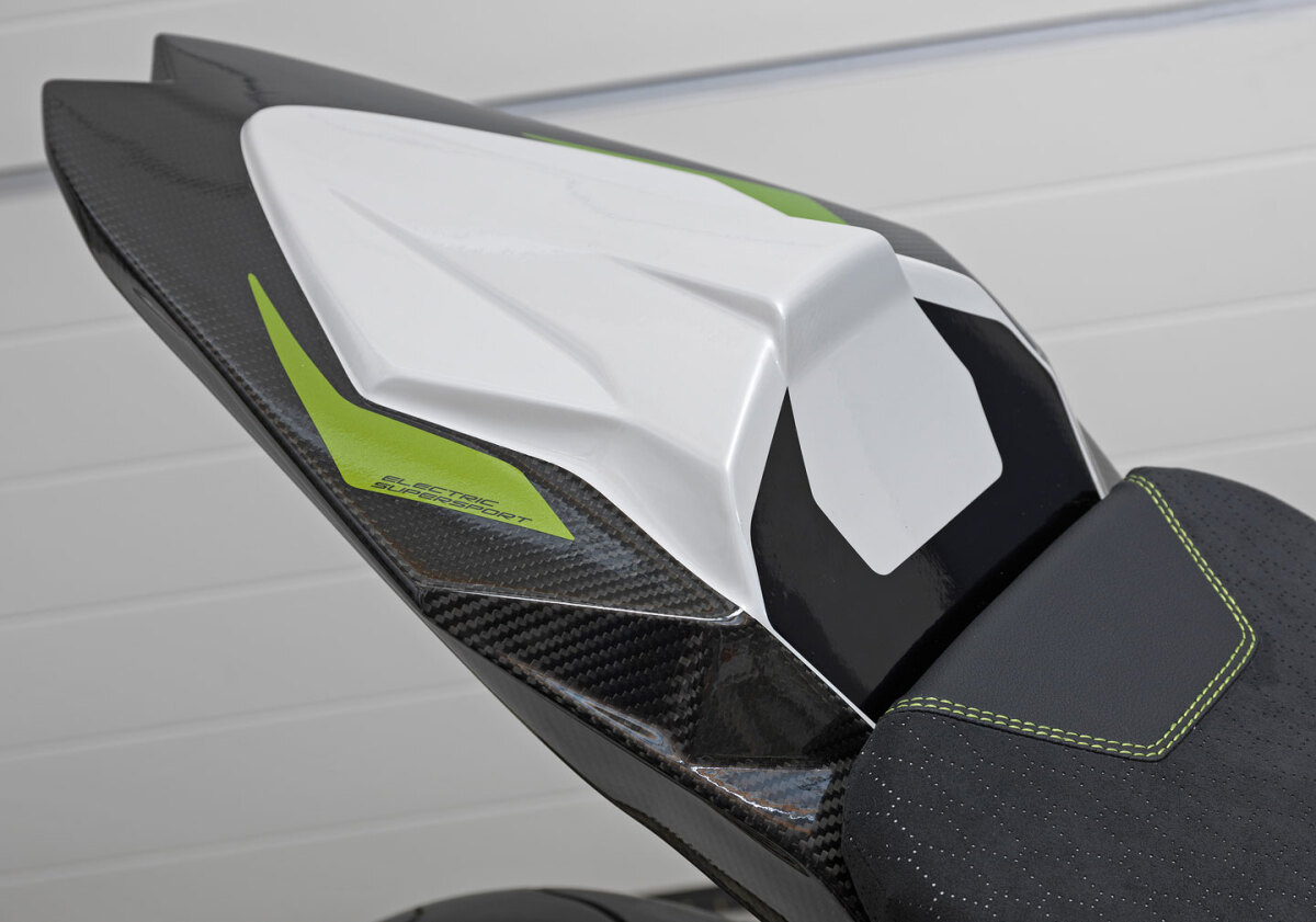 BMW eRR - elektrický superbajk