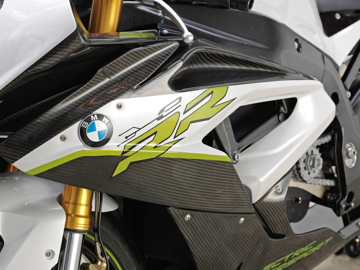 BMW eRR - elektrický superbajk