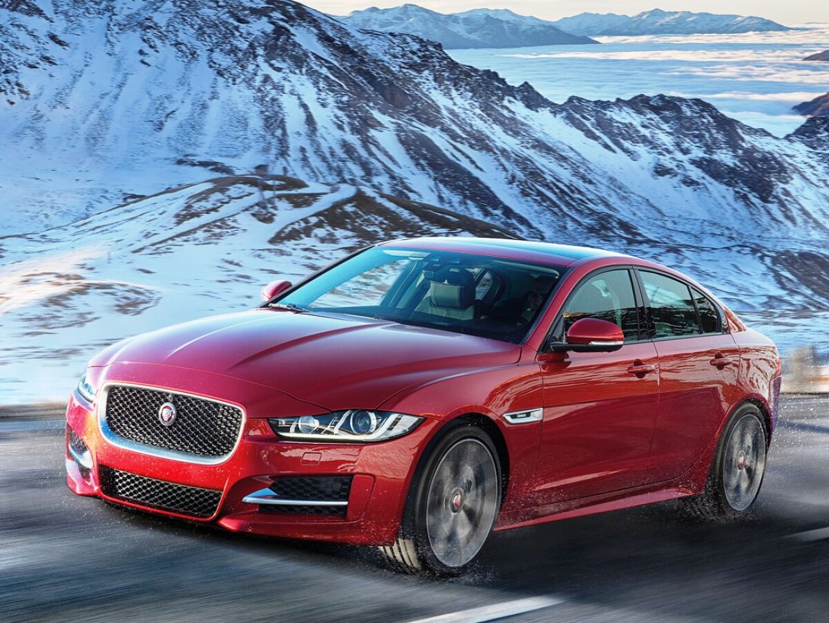 Jaguar XE AWD - 2016