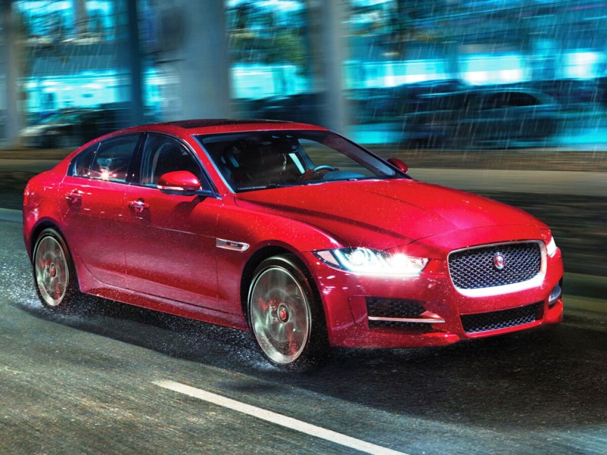 Jaguar XE AWD - 2016