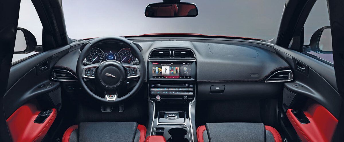 Jaguar XE AWD - 2016