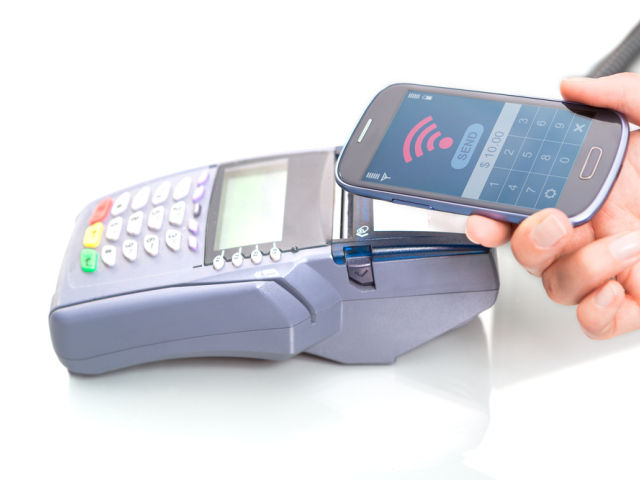 mobilné platby, nfc, platba, smartfón, mobil, terminál, apple pay, android pay, google pay