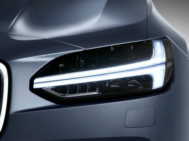 Volvo S90 - 2016