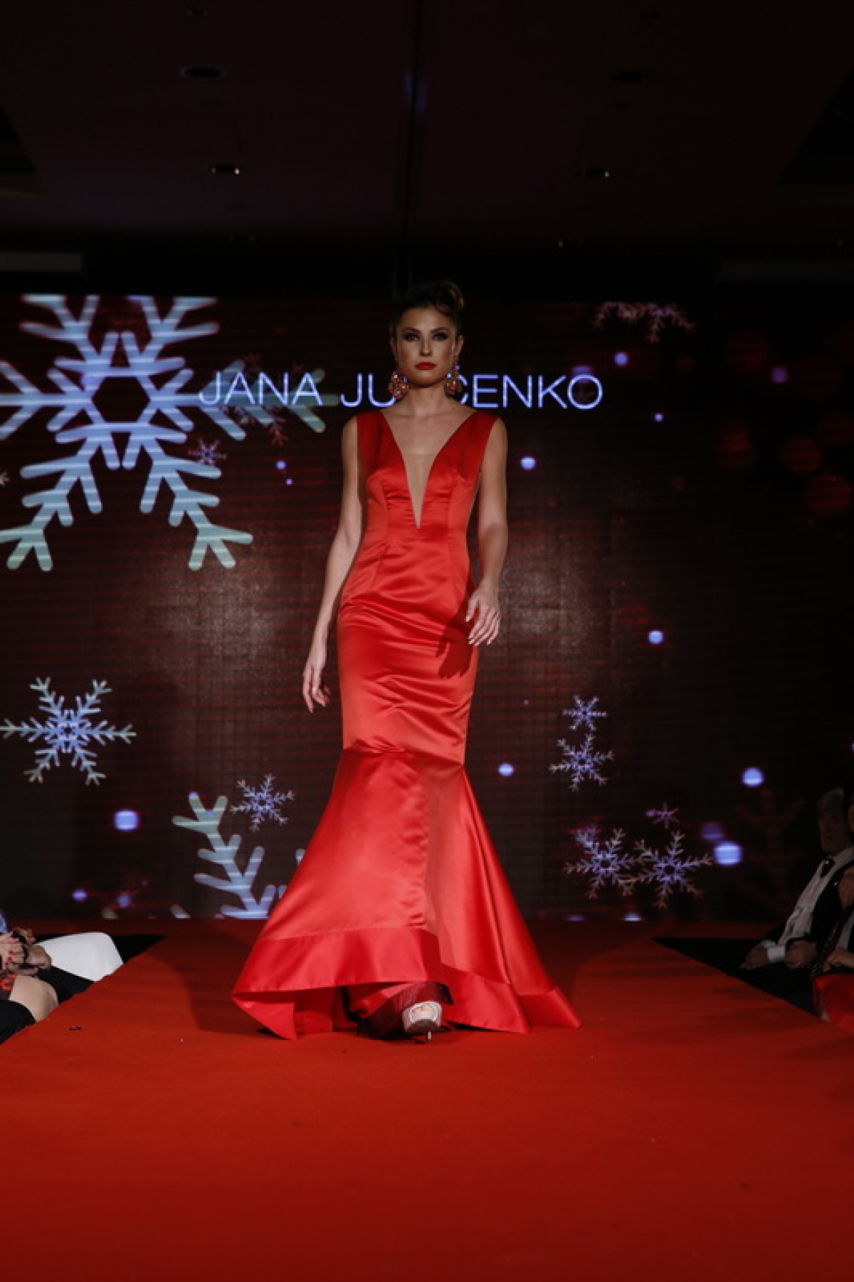 MG Jana Jurčenko - BMD zima 2015 - plesové róby