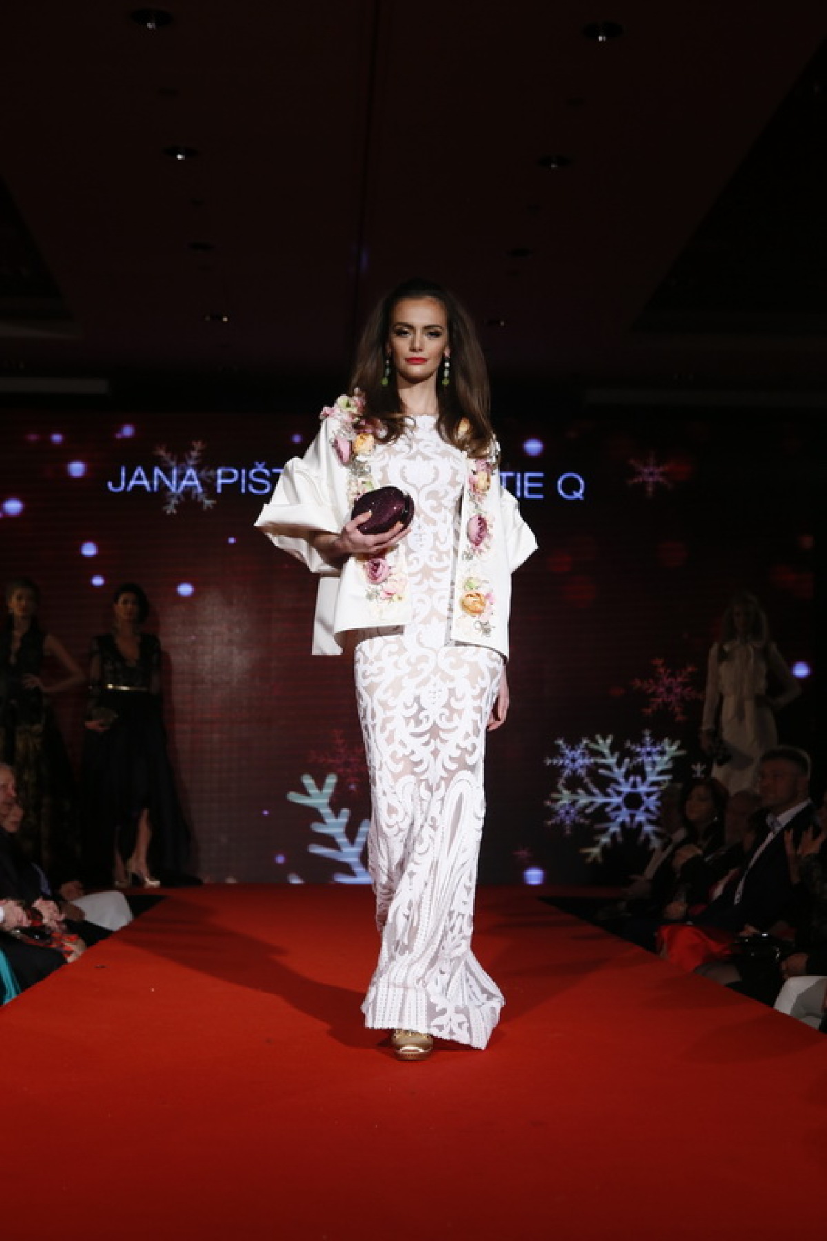 Jana Pištejová - BMD zima 2015 - plesové róby
