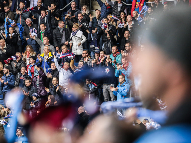 hc slovan bratislava, fanúšikovia, atmosféra,