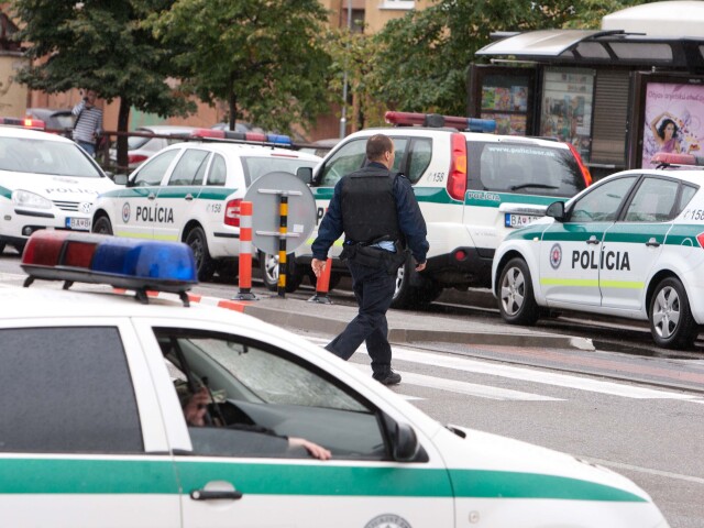 Strelba, kriminalita, vrazda, policia,