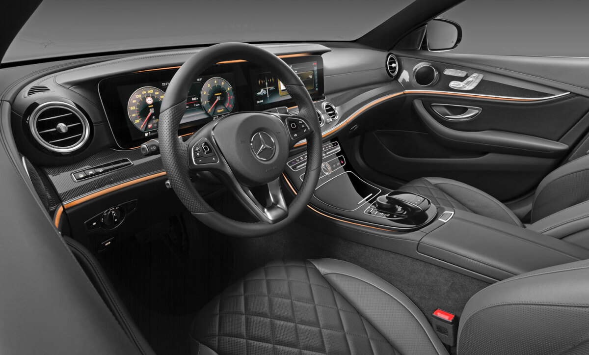 Mercedes-Benz E - 2016