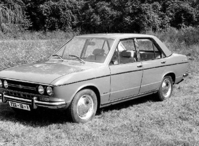 Skoda 720 sedan