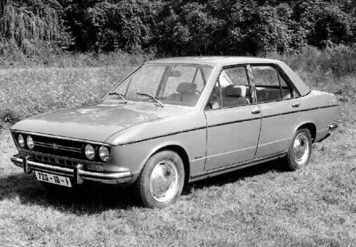 Skoda 720 sedan