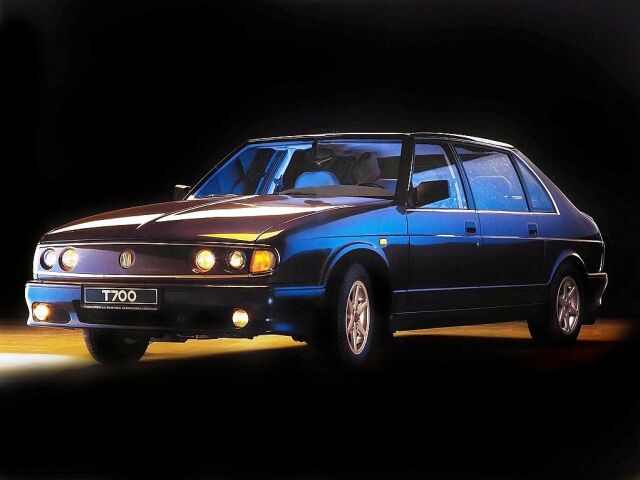 Tatra 700