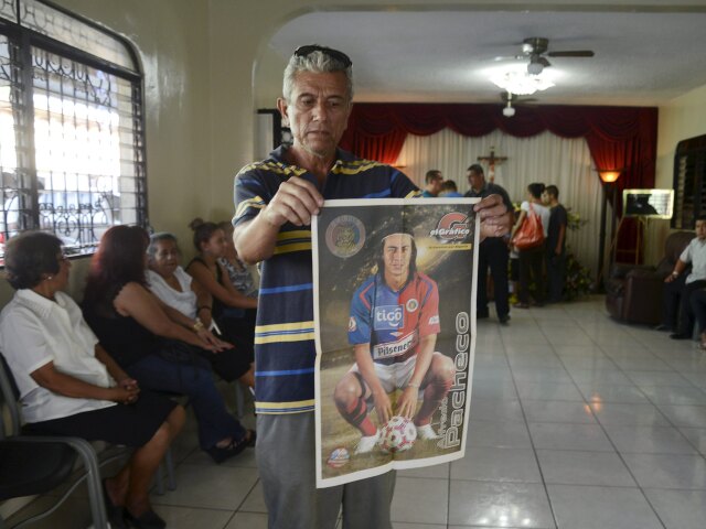 Pacheco, plagát