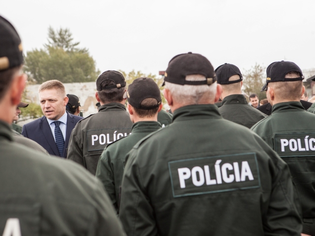 policajt, policia, fico