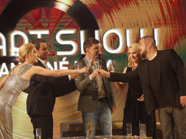 Finále silvestrovského večera patrilo na Markíze Chart Show s Adelou Banášovou a jej hosťami.