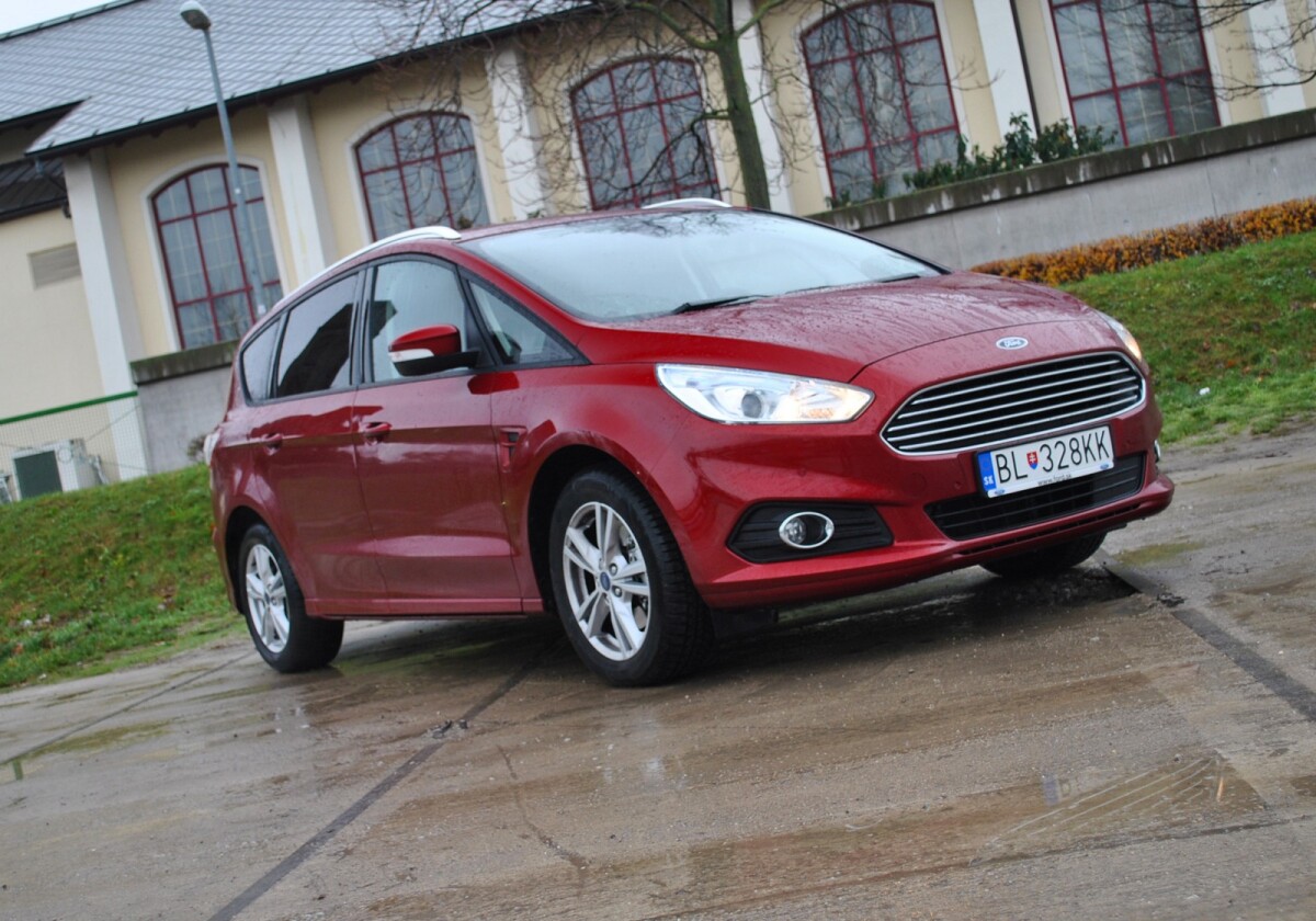 Ford S-Max