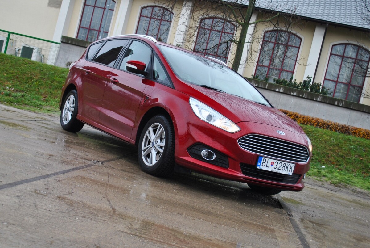 Ford S-Max