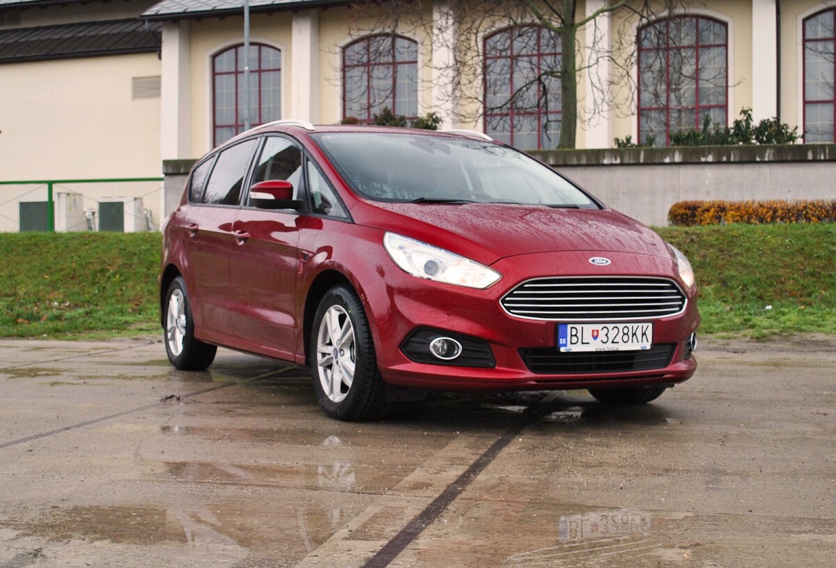 Ford S-Max