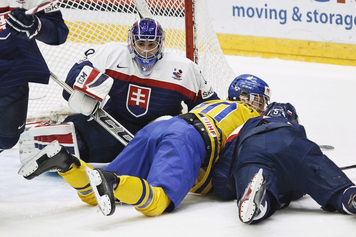 Joel Eriksson, Adam Húska, Matej Moravčík