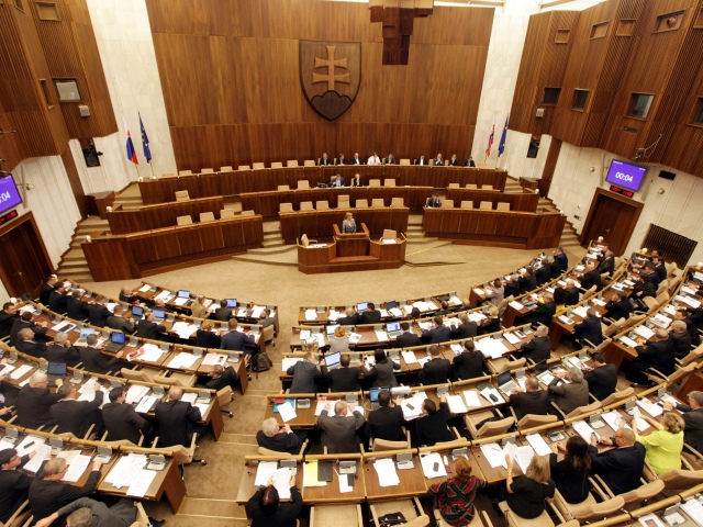 parlament, vláda, NRSR