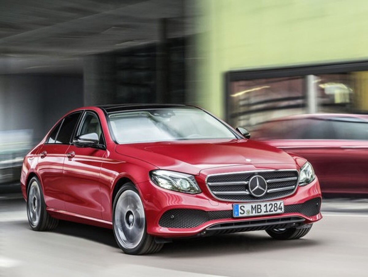 Mercedes-Benz E - 2016