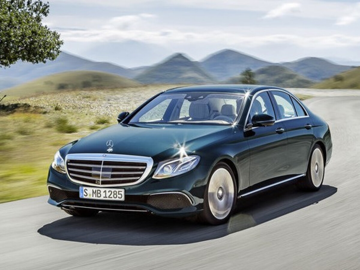 Mercedes-Benz E - 2016