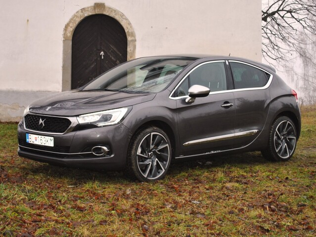 DS4